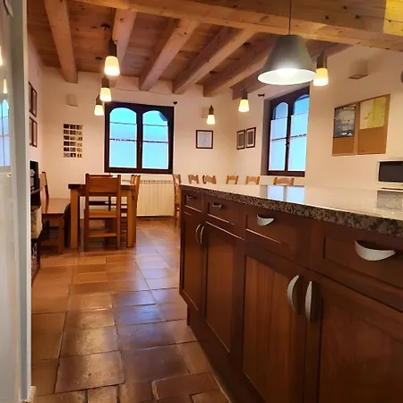 منزل ريفي Casa Tadeguaz